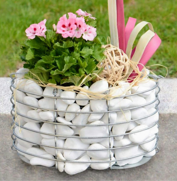 кашпо из габионов